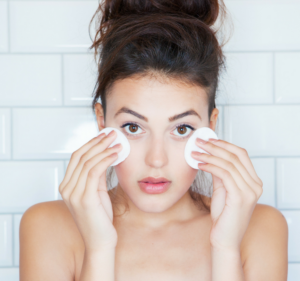 15 Beauty Tricks and Treats Using Everyday Household Items