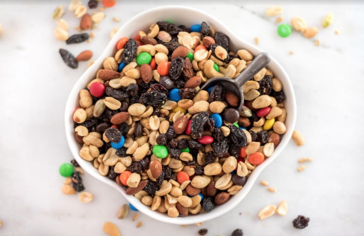 Tips to Have a Fun, Hassle-Free Football Game Day Party + Sweet and Salty Trail Mix Recipe