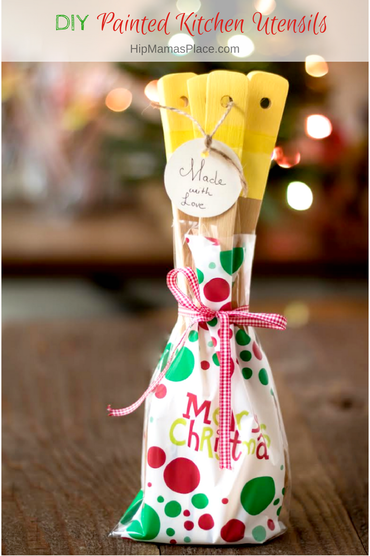 Fantastic personalized holiday gift idea for the cooks and bakers in your life: DIY Painted Kitchen Utensils!