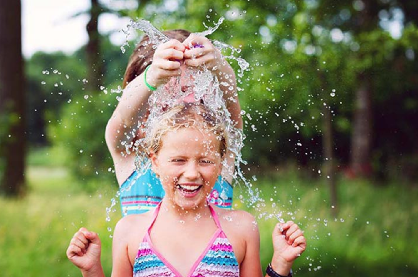 The Ultimate Summer Bucket List : Over 50 free and fun activities for families to do this summer! 