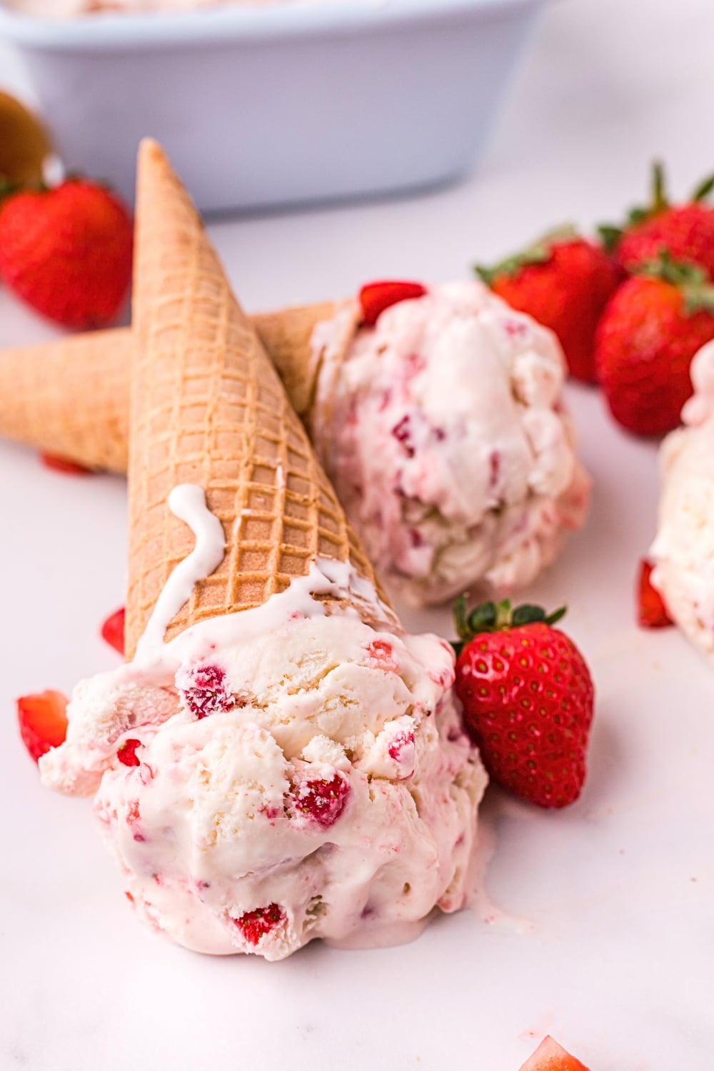 summer desserts like popsicles and ice cream for families