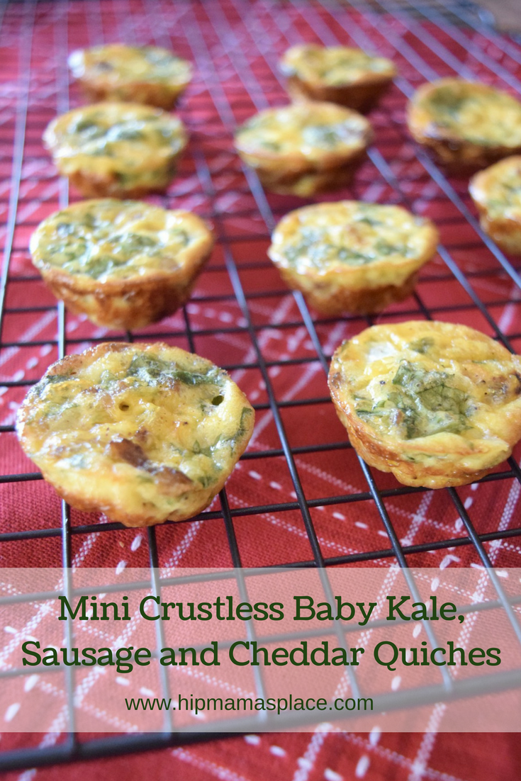 AD You’ll be surprised at how easy it is to make these Mini Crustless Baby Kale, Sausage and Cheddar Quiches! Full recipe @ HipMamasPlace.com! 