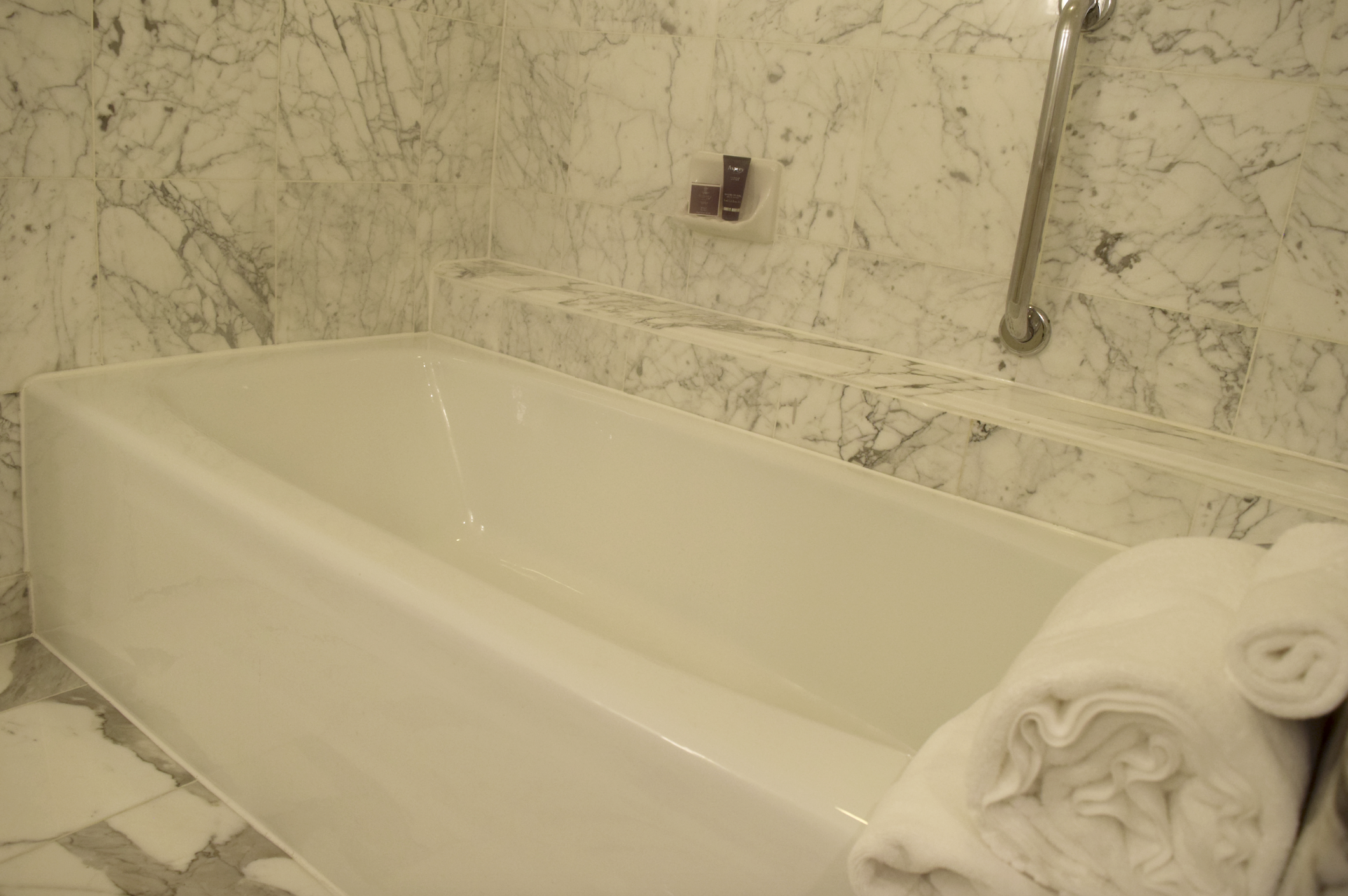 I enjoyed my long soak at this beautiful and luxurious marbled bathtub at The Ritz-Carlton, Pentagon City! 