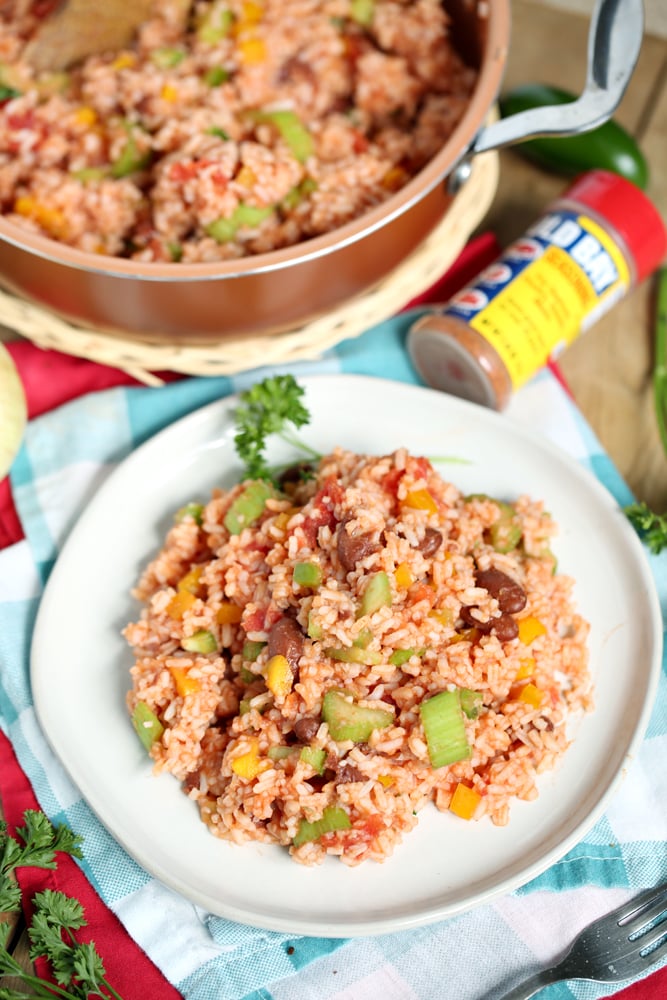 Quick and delicious, this Easy Cajun Rice dish is packed with flavor and is perfect for your next summer party or get-together! 