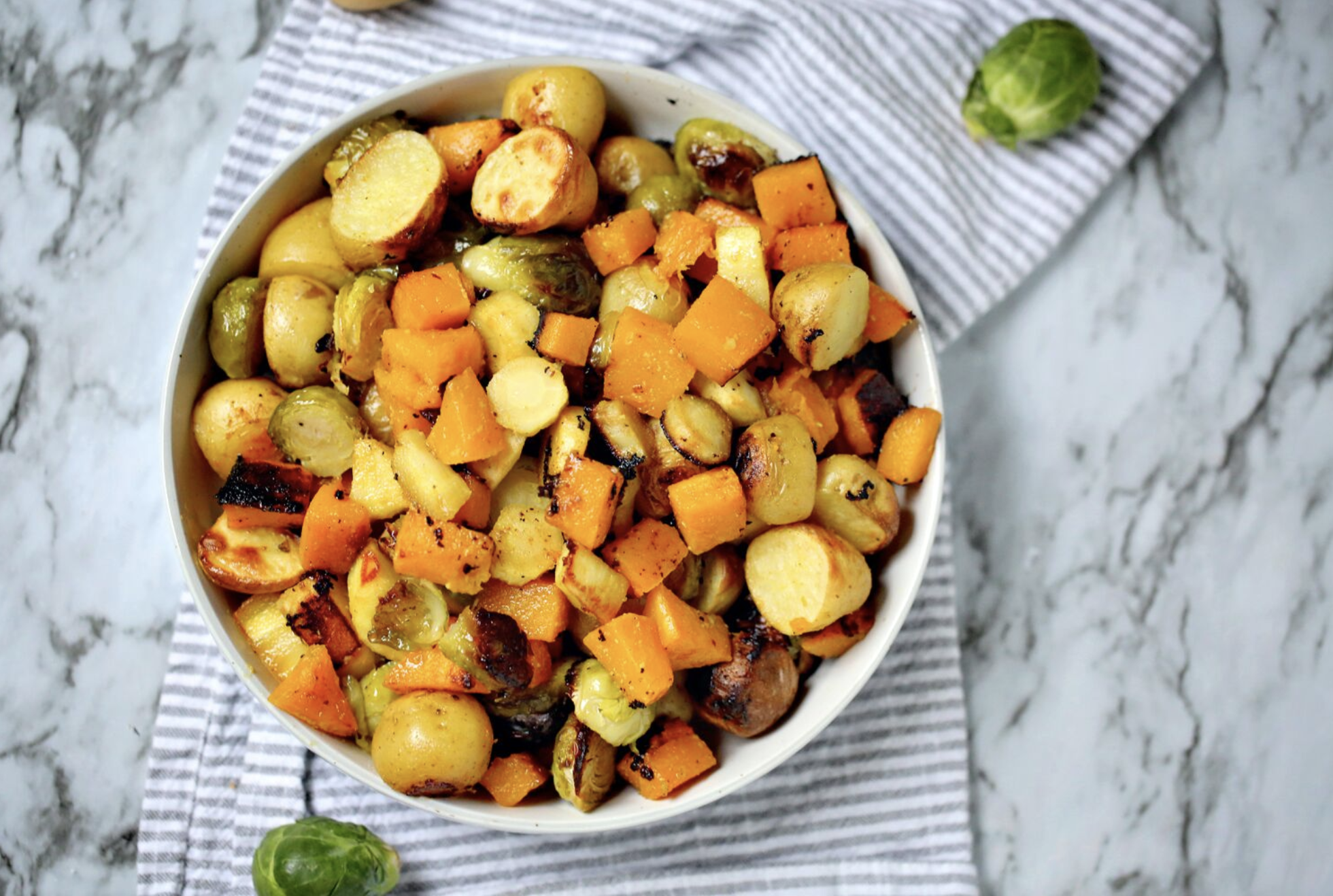 This Sheet Pan Roasted Vegetables recipe is the perfect side dish that's great any time of the year but especially in the cooler Fall and winter seasons! Get the full recipe @ www.hipmamasplace.com #ad #BetterThan #IC
