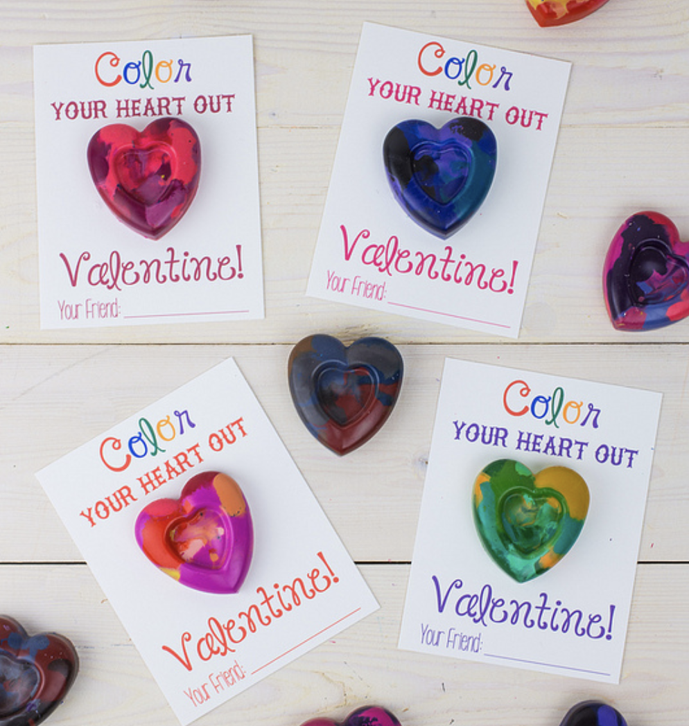 Printable Valentine cards with heart shaped crayons