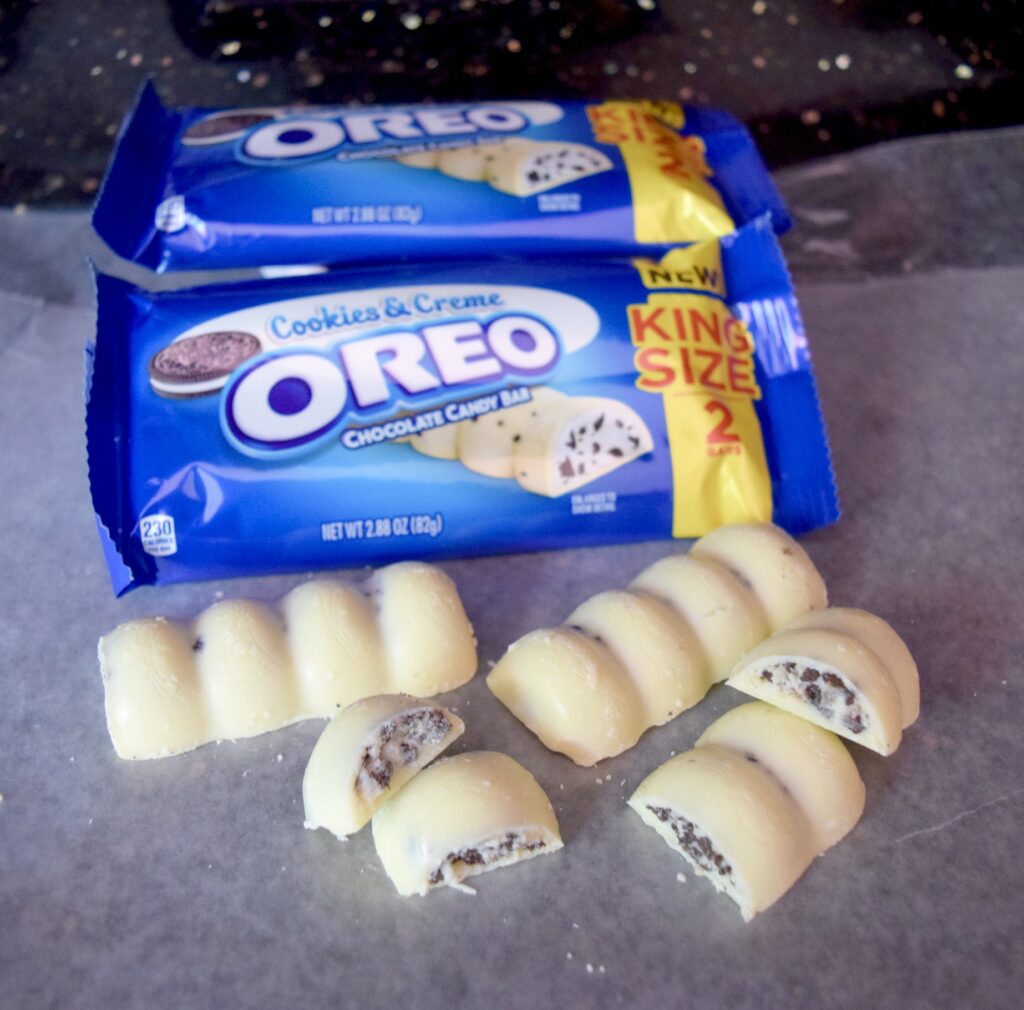 OREO Cookies & Creme Chocolate Candy Bar – My New Favorite Sweet Treat!