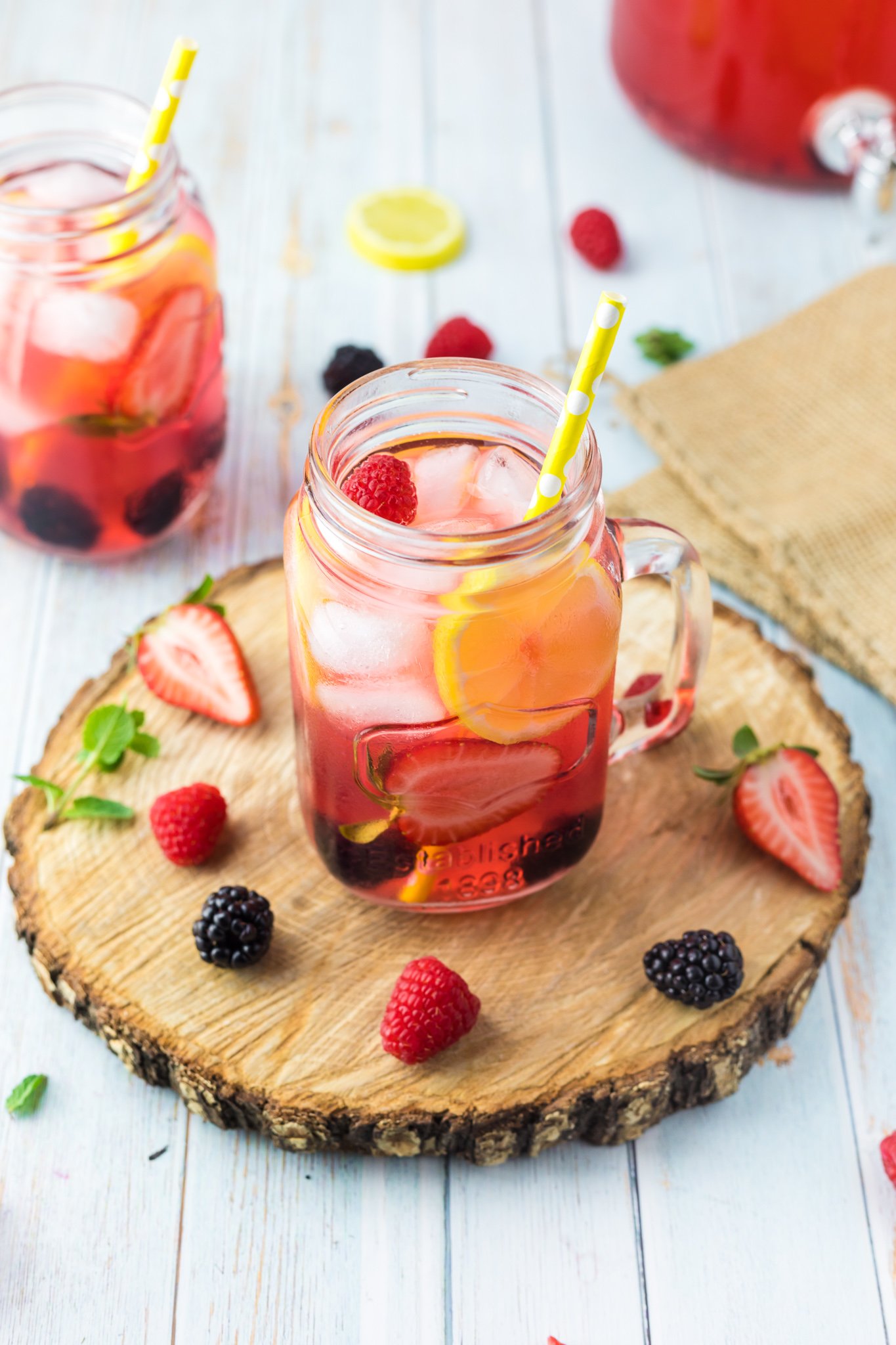 sparkling berry lemonade 