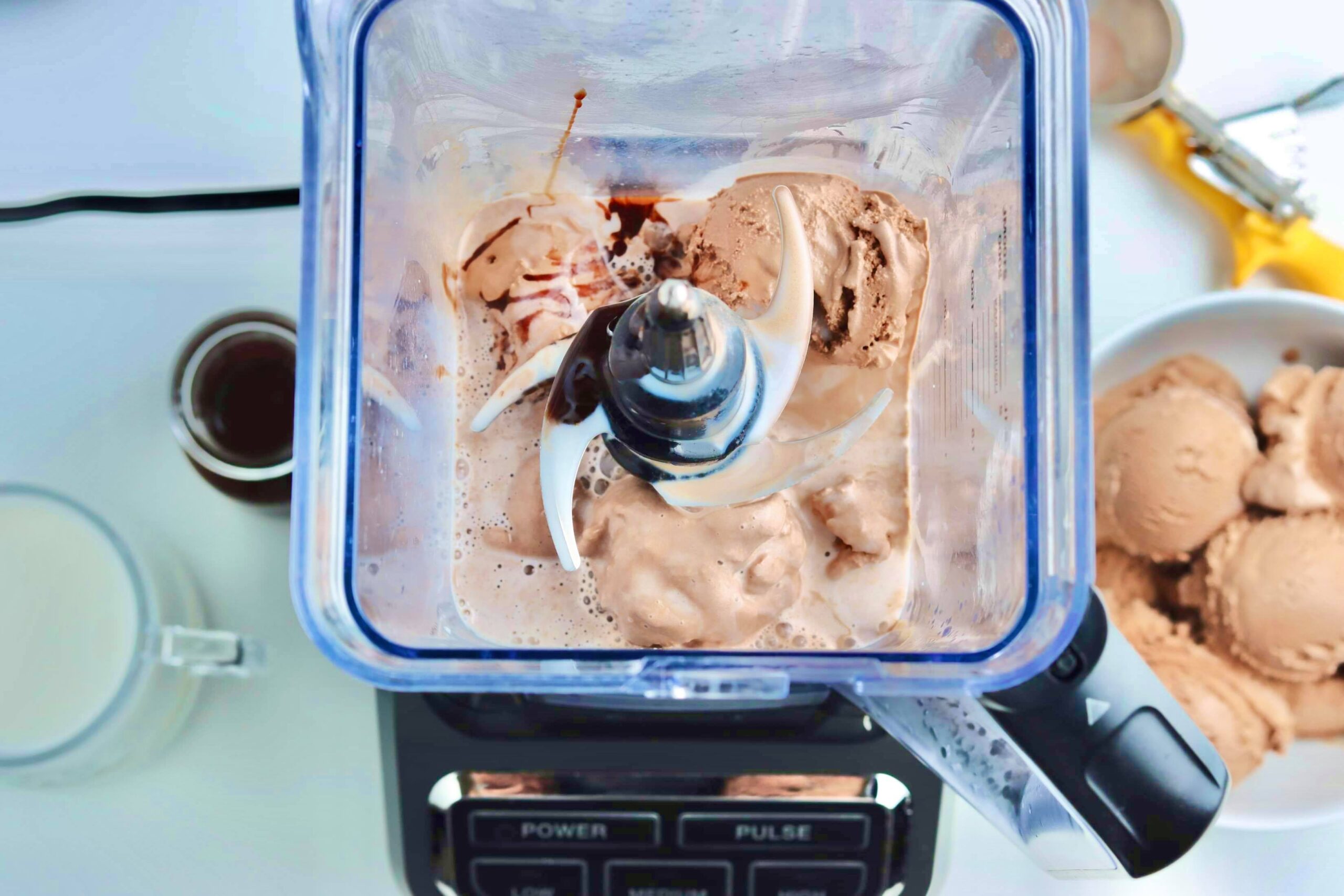 How To Make A Milkshake 8 Milkshake Flavor Ideas Hip Mama S Place How To Make A Milkshake 8 Milkshake Flavor Ideas Hip Mama S Place