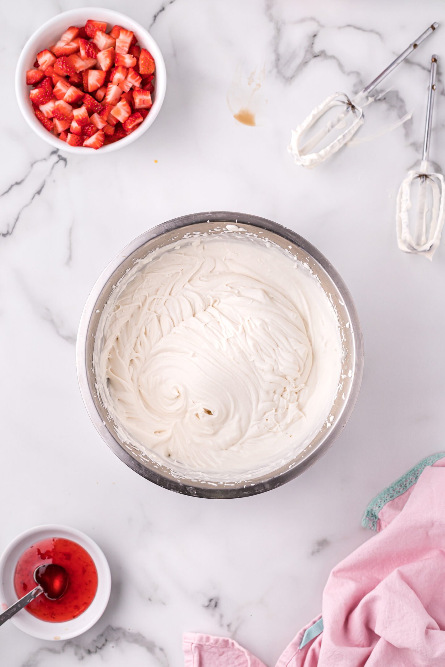 No Churn Strawberry Ice Cream {Easy and Delicious} - Hip Mama's Place
