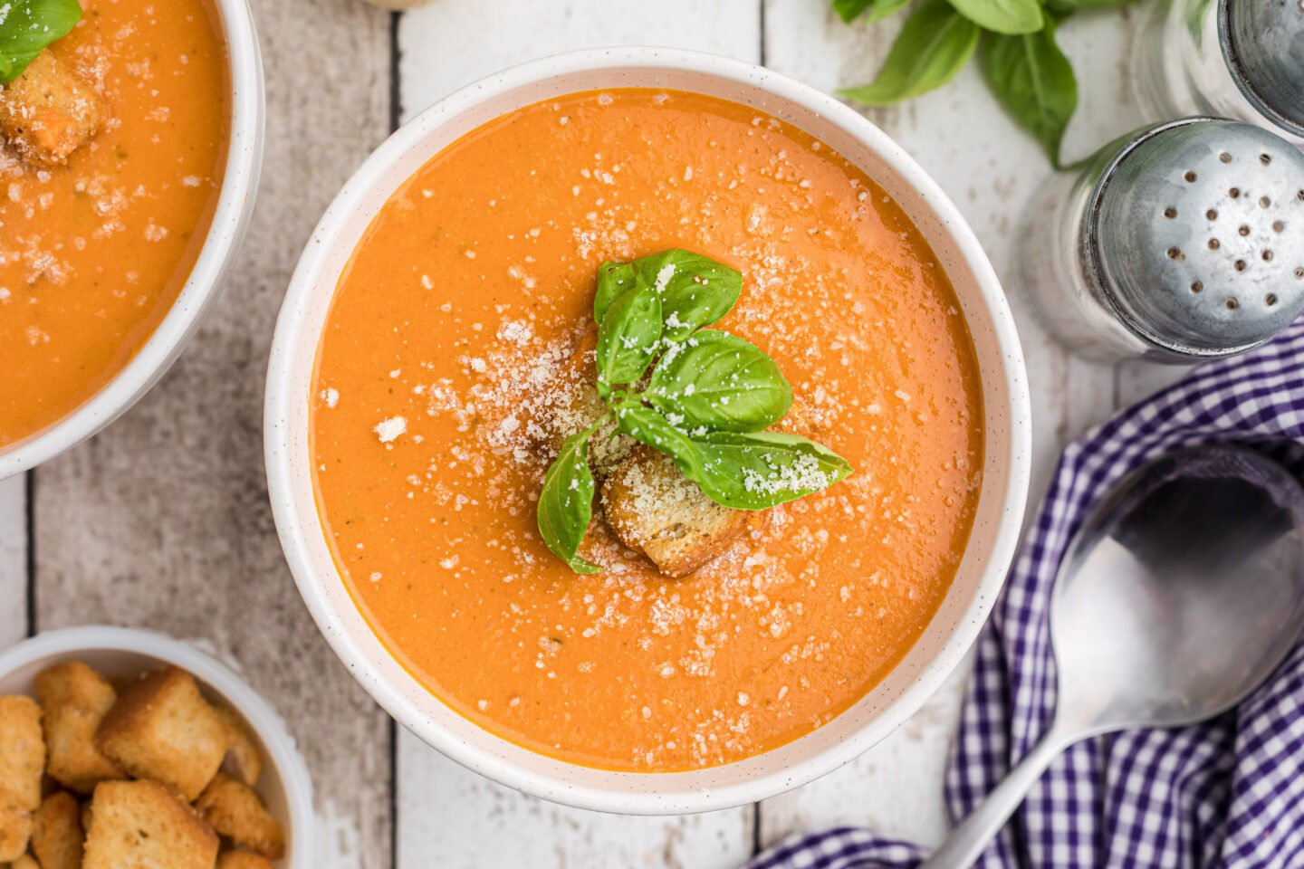 Instant Pot Creamy Tomato Basil Soup