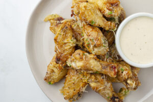 Air Fryer Garlic Parmesan Chicken Wings