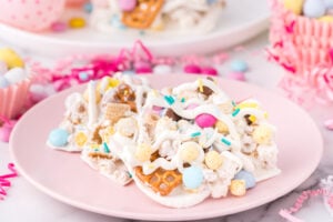 Easter Bark Recipe {Easy Easter Dessert}