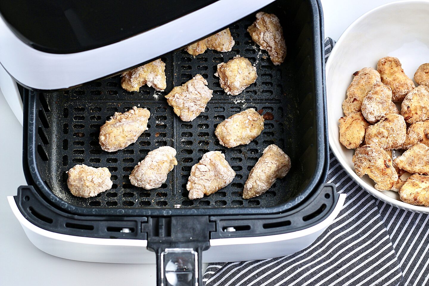 how long to cook popcorn chicken in air fryer