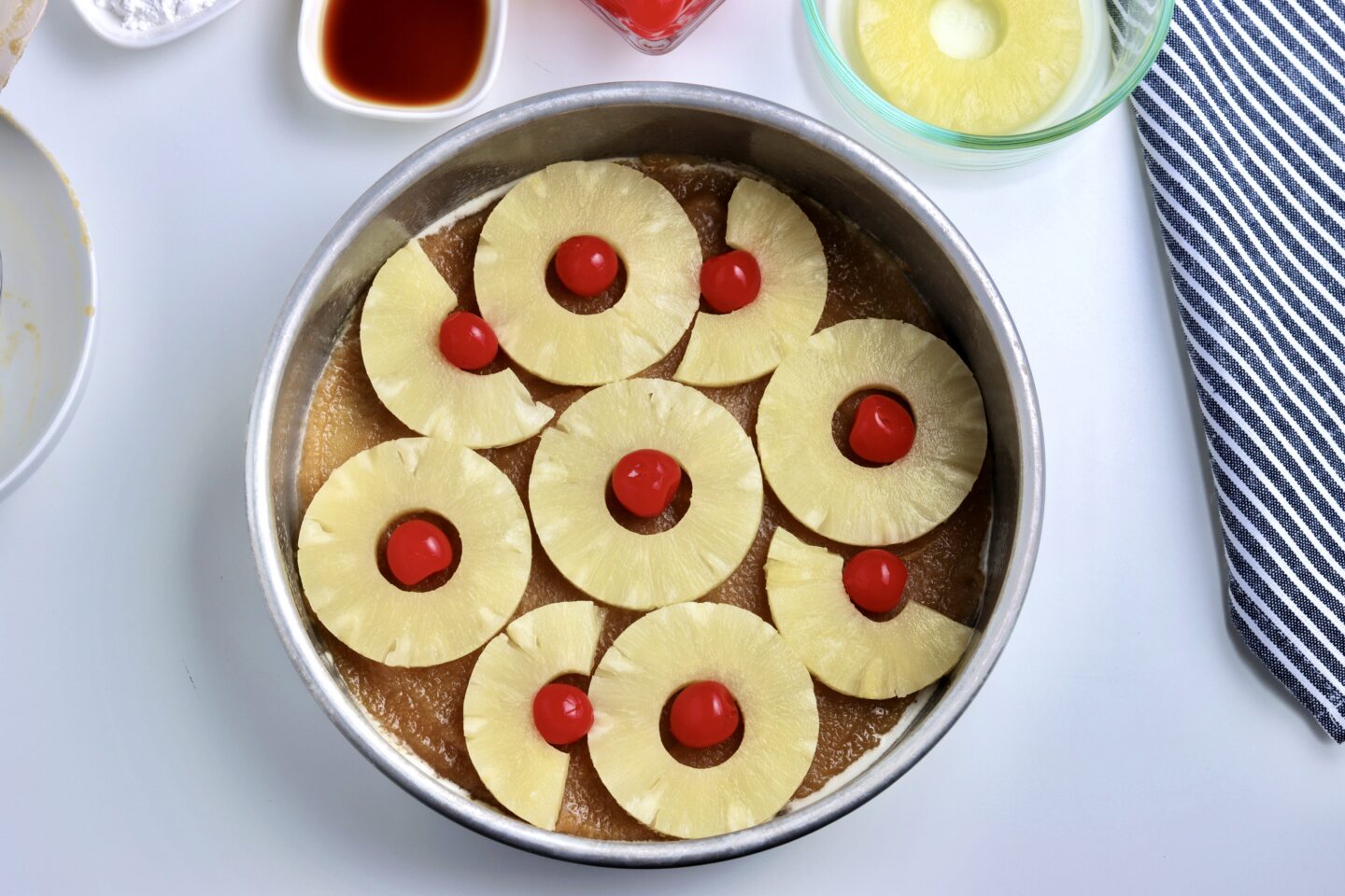 easy pineapple upside down cake 