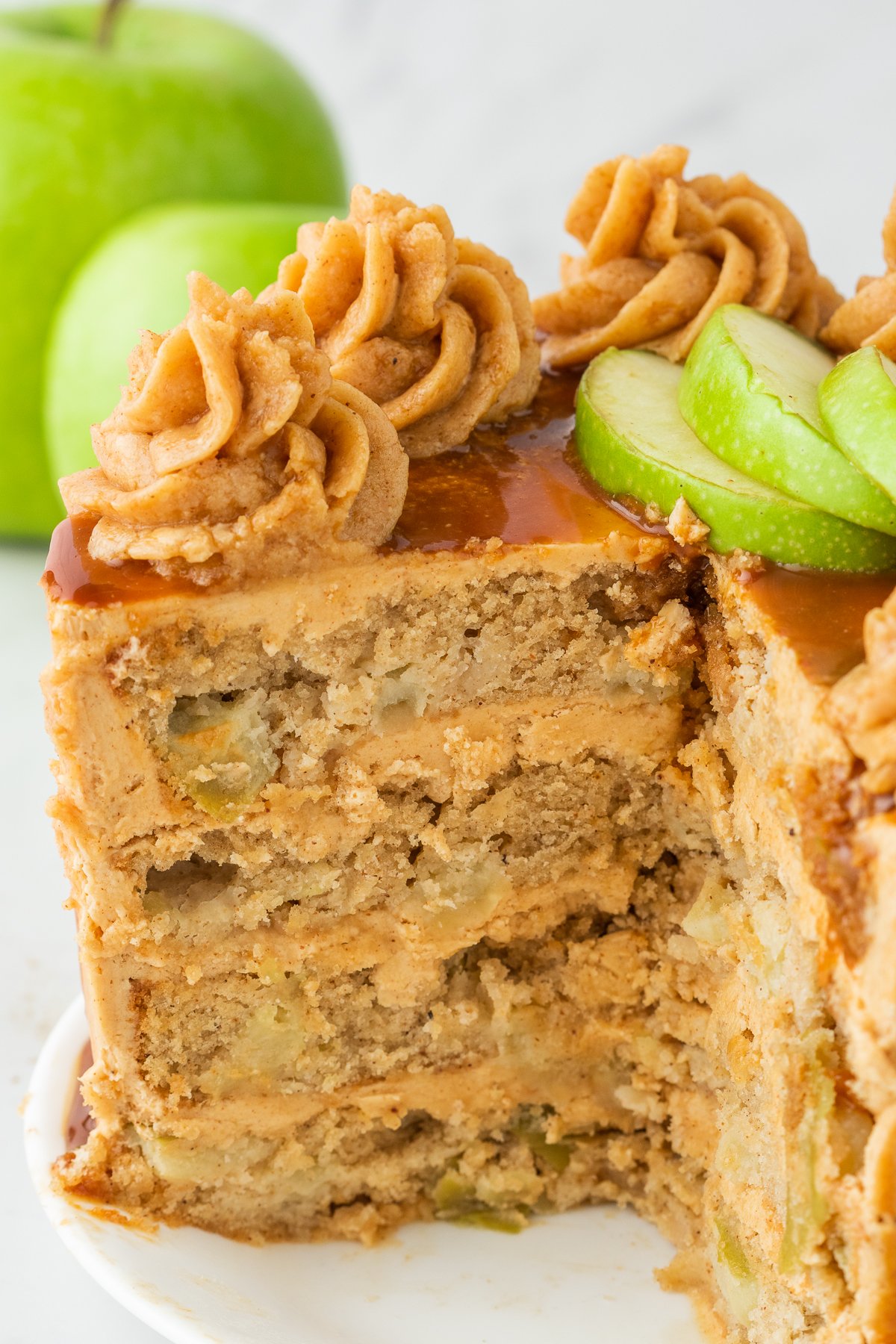 best caramel apple spice cake 