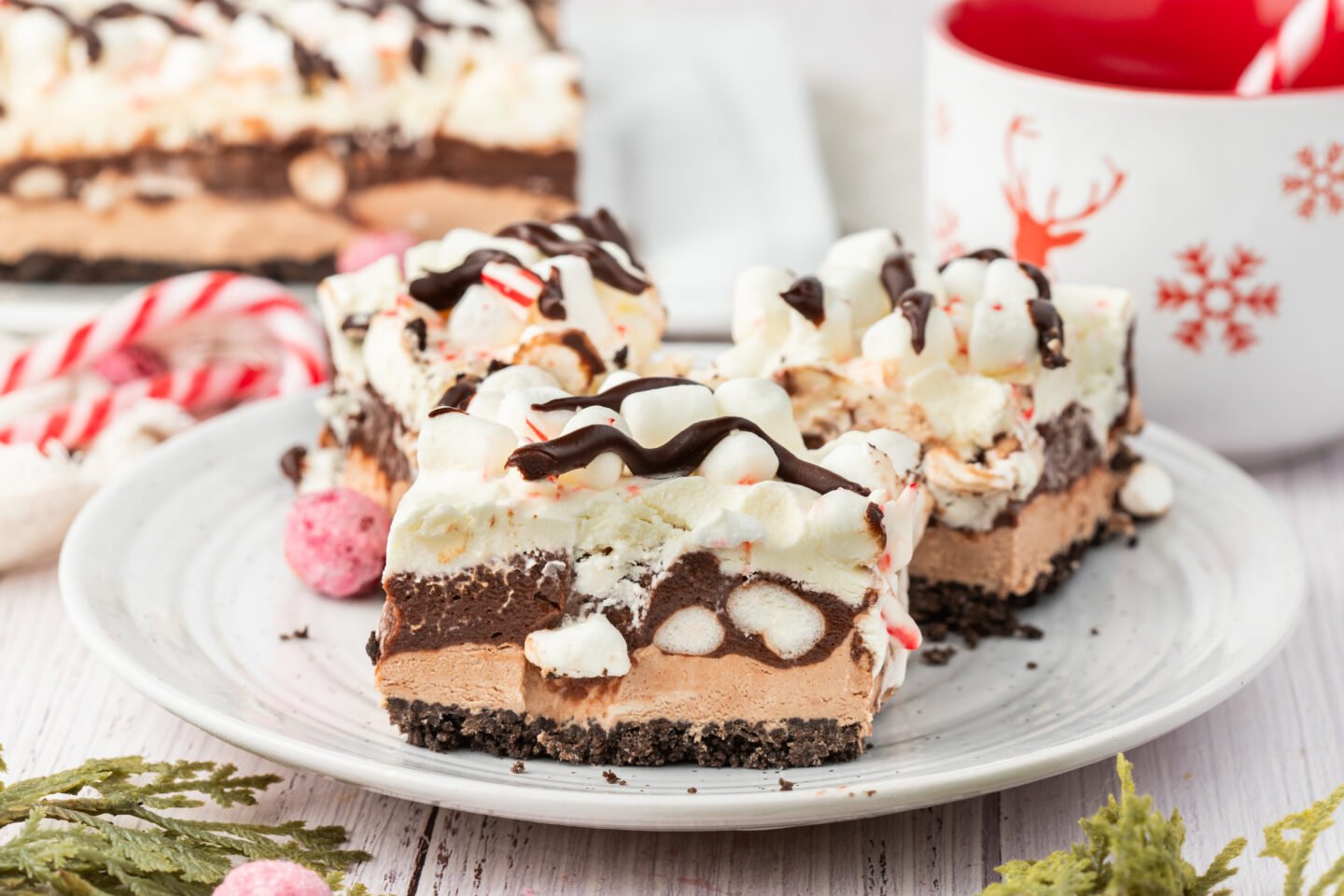 Hot Chocolate Lasagna {Easy, No Bake Dessert}