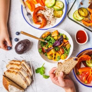 How Alternatives to Traditional Weight Loss Programs Impact Family Meals