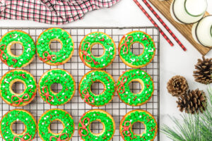 Christmas Donuts Recipe {Perfect for the Holidays!}