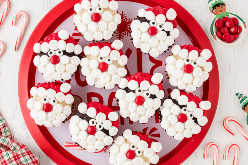 Santa Cupcakes {Easy and Fun for the Holidays!} - Hip Mama's Place