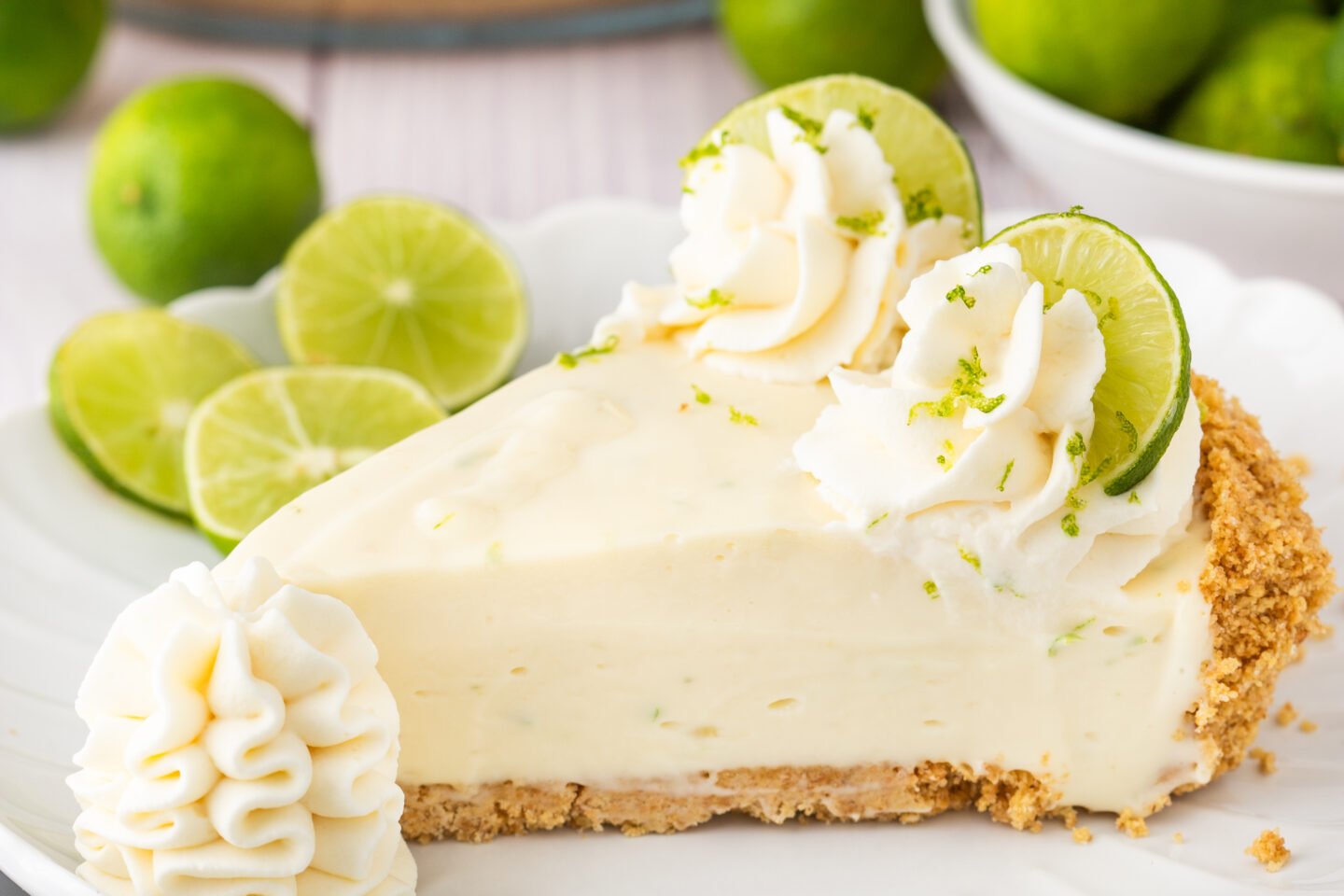 No Bake Key Lime Pie {Easy & Creamy Dessert Recipe!}