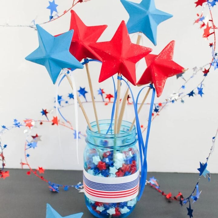 35 Easy & Fun Patriotic Crafts for July 4th & Memorial Day