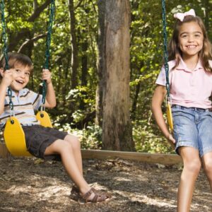 How to Choose the Best Swing Set for Canadian Weather