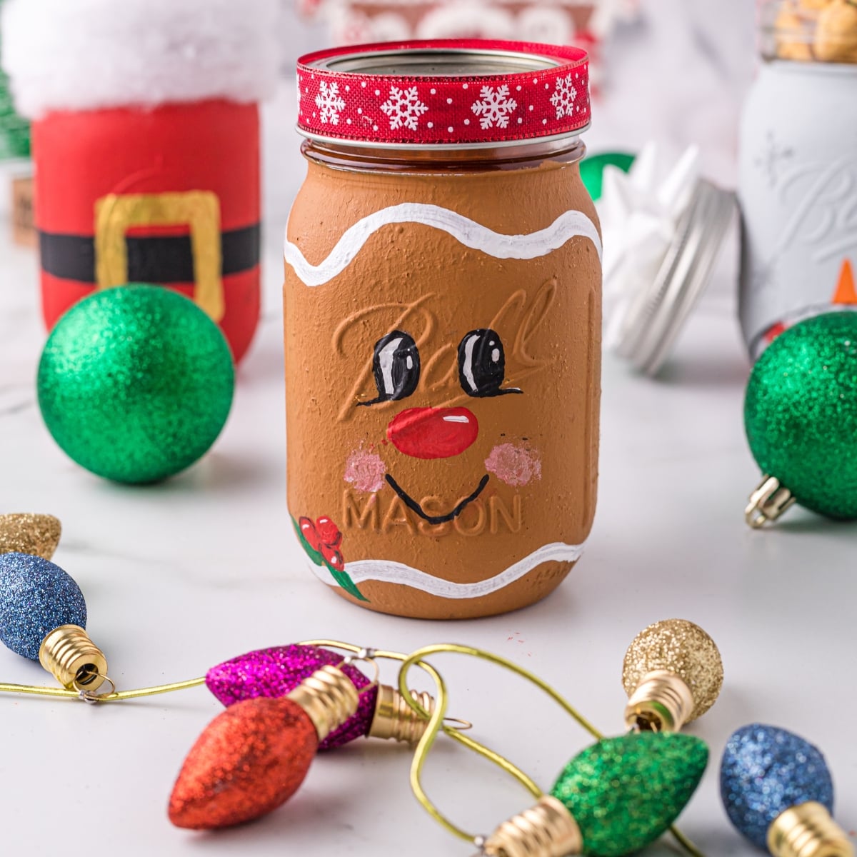 Christmas Mason Jars DIY