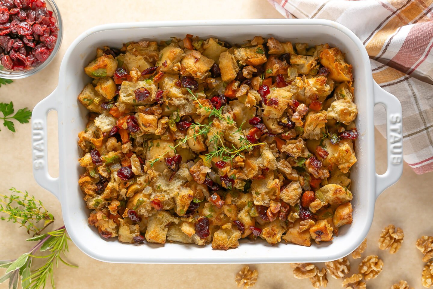 classic Thanksgiving dressing recipe