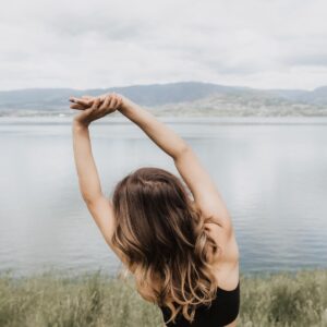 9 Smart Ways to Stay Active in the Winter (2026 Guide)