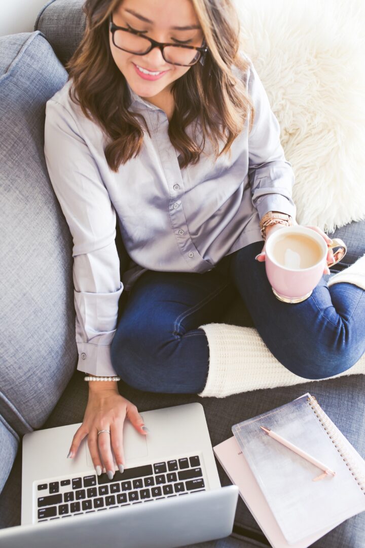 8 Simple Money Habits for Busy Moms to Stay Financially Organized - Hip ...